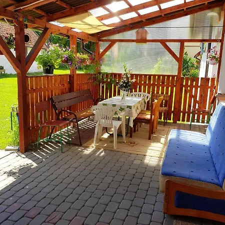 Ferienwohnung Jasmin Budry Exterior foto